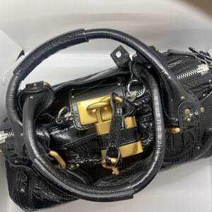 Chloe Paddington Padlock Shoulder Bag in Patent Leather